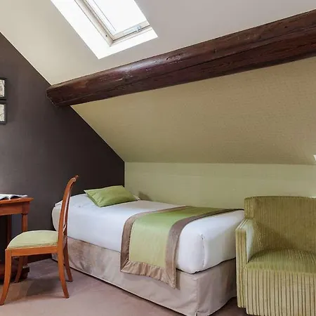 Alfred Hostels Beaune Hotel 3*