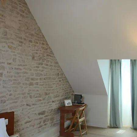 De La Paix, 3* Бон