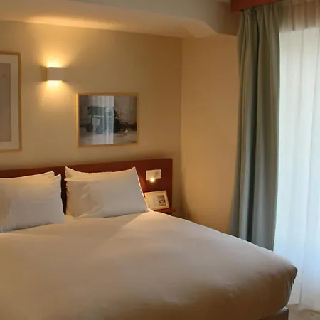 Alfred Otel 3*