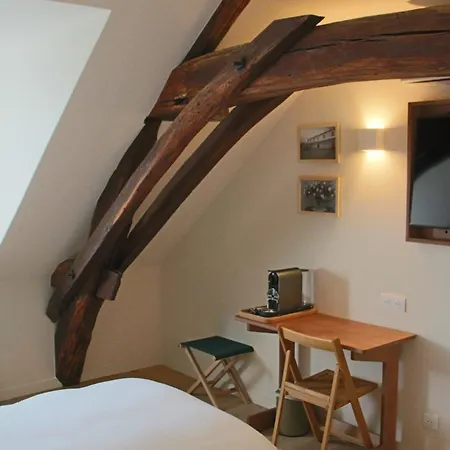 Alfred Otel Beaune (Cote d'Or)