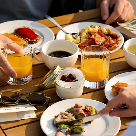 Hotel Alfred 3*