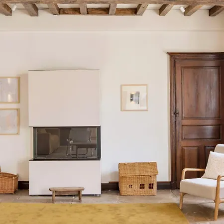 Alfred La Madeleine Beaune (Cote d'Or)