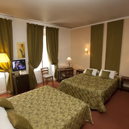 Alfred La Madeleine Hotel