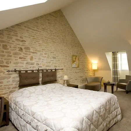 Alfred La Madeleine Hotel