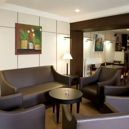 Hotel Alfred La Madeleine 3*