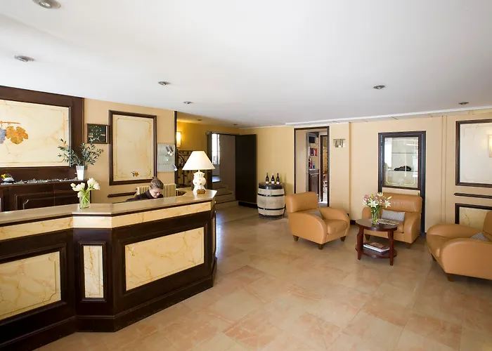 Hotel Alfred La Madeleine Beaune (Cote d'Or)