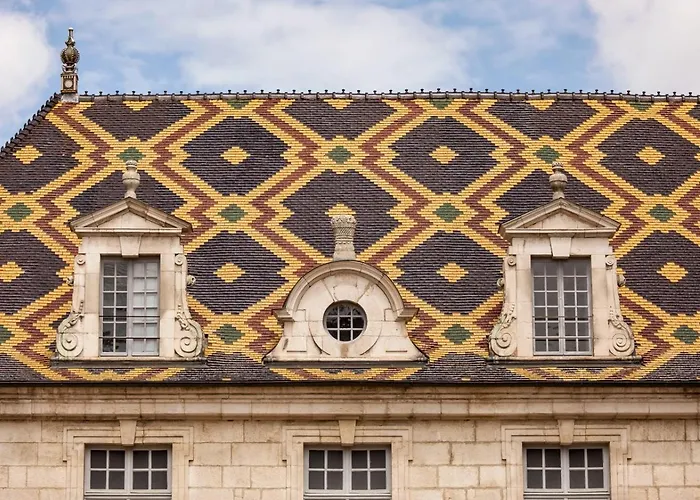 Alfred La Madeleine Hotel