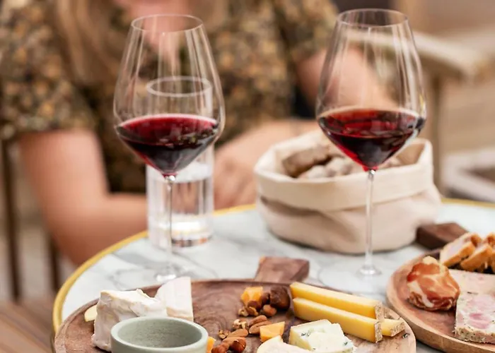 Alfred La Madeleine 3* Beaune (Cote d'Or)