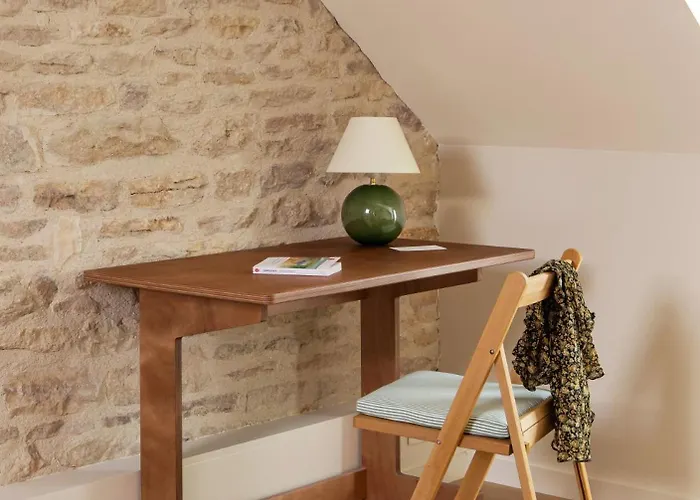 Отель Alfred La Madeleine