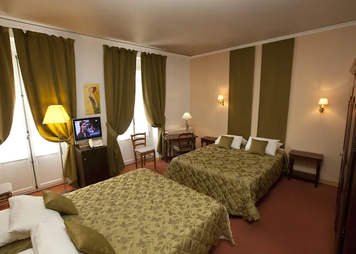 Alfred La Madeleine Hotel