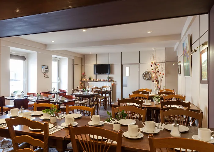 Alfred La Madeleine Hotel