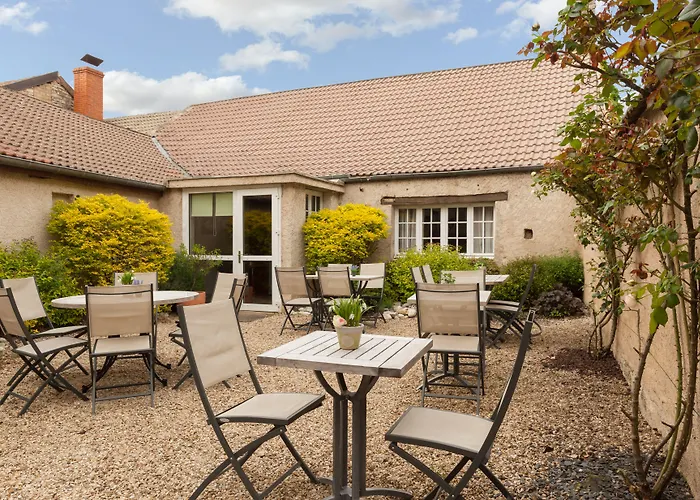 Alfred La Madeleine Hotel 3*